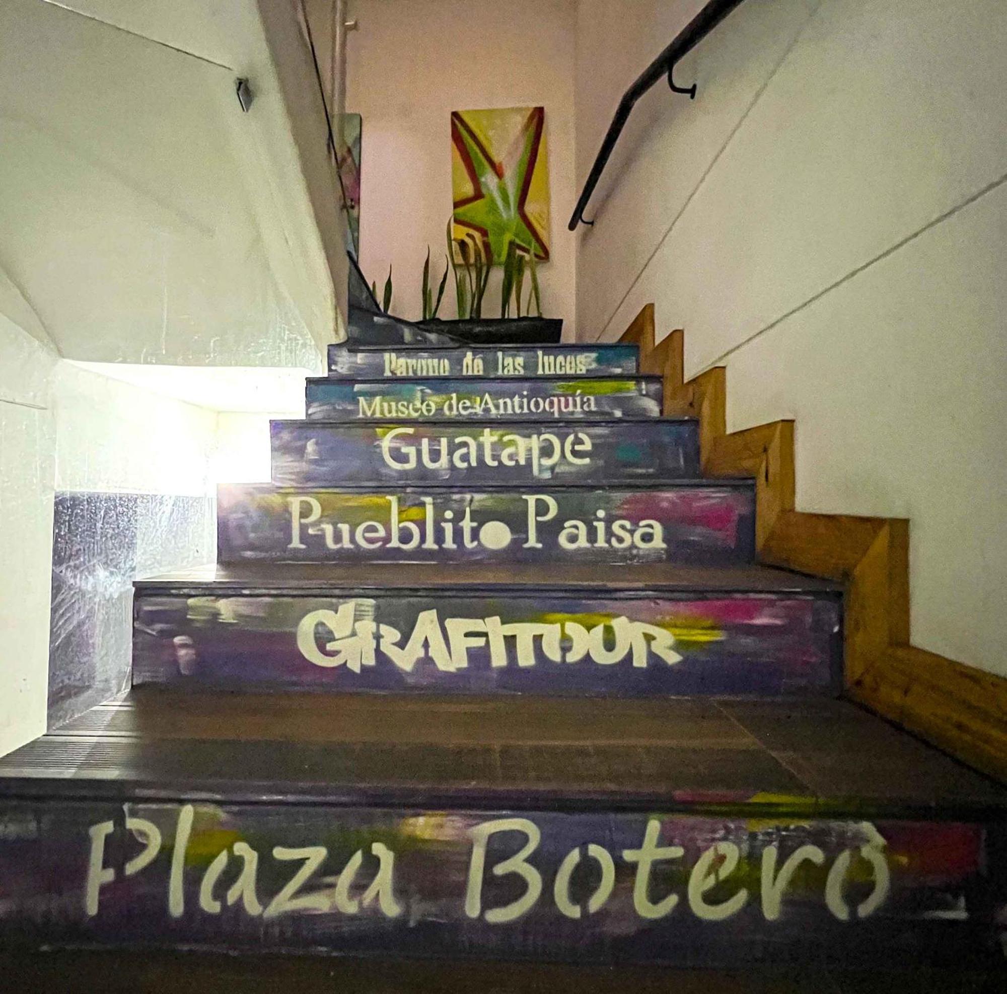 Hotel Medellin Arte מראה חיצוני תמונה